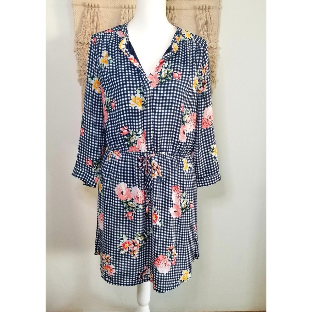 Signature Studio Checkered Dress - Picture 1 of 4